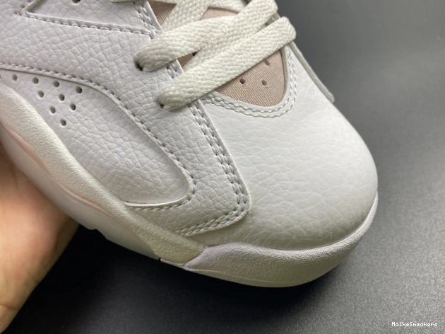 MaikeSneakers Gold Jordan DH9696-100 Air 6 Retro (W) Hoops 0716